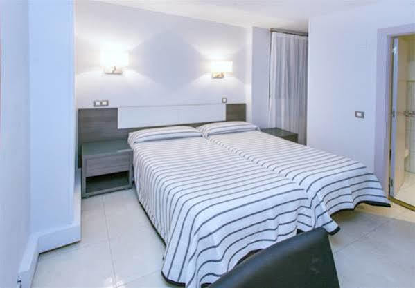 Hotel Plaza Santander Extérieur photo